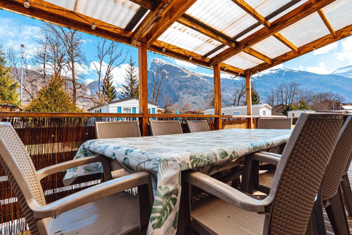 Bungalow 3 Chambres Pour 6 Pers Avec Climatisation Camping 3 Etoiles Samoëns Exteriér fotografie