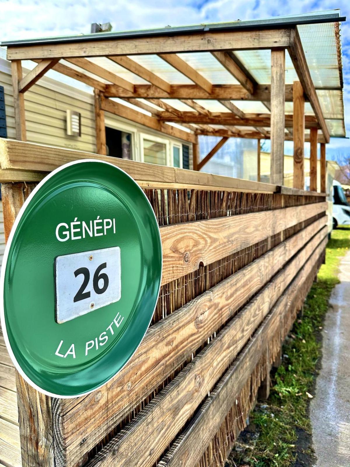Bungalow 3 Chambres Pour 6 Pers Avec Climatisation Camping 3 Etoiles Samoëns Exteriér fotografie