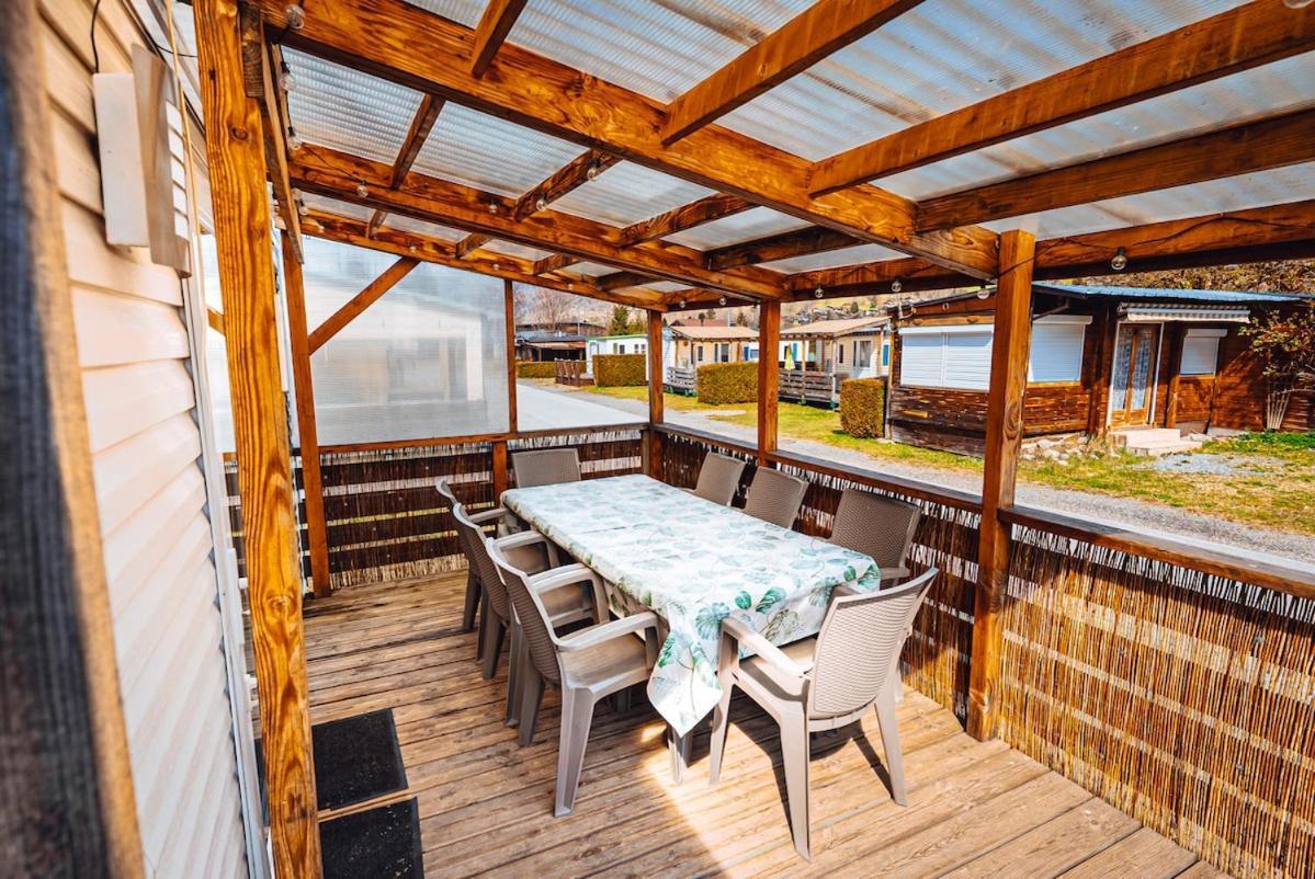 Bungalow 3 Chambres Pour 6 Pers Avec Climatisation Camping 3 Etoiles Samoëns Exteriér fotografie